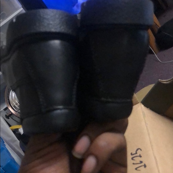 Size 6 toddler’s/ petits 3eye chukka blk smooth - Picture 4 of 5
